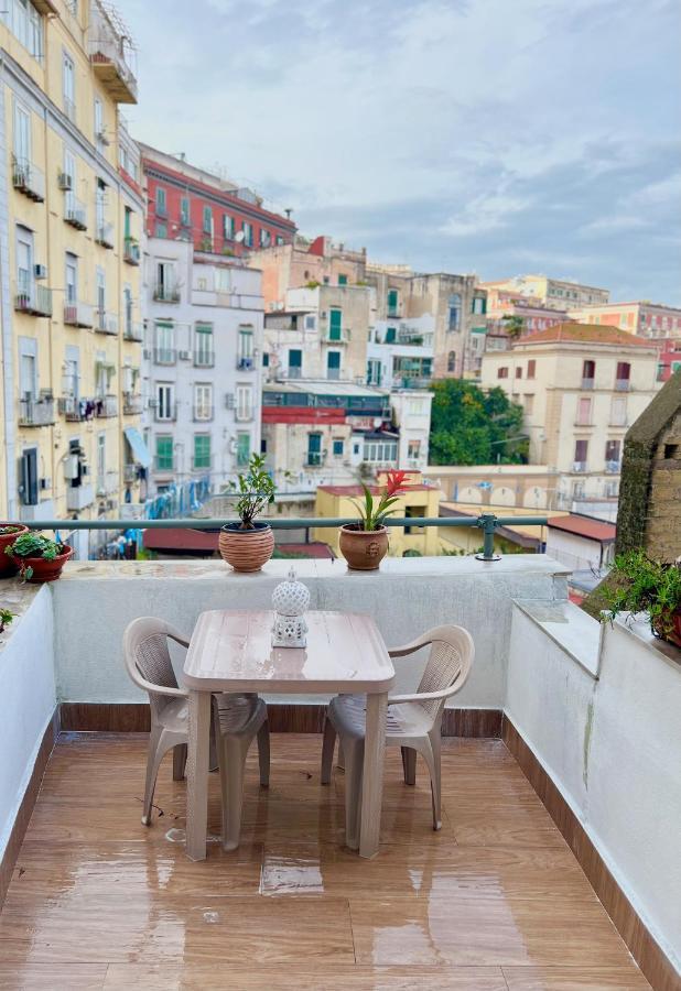 Apartamento La Casa Di Marty Nápoles Exterior foto