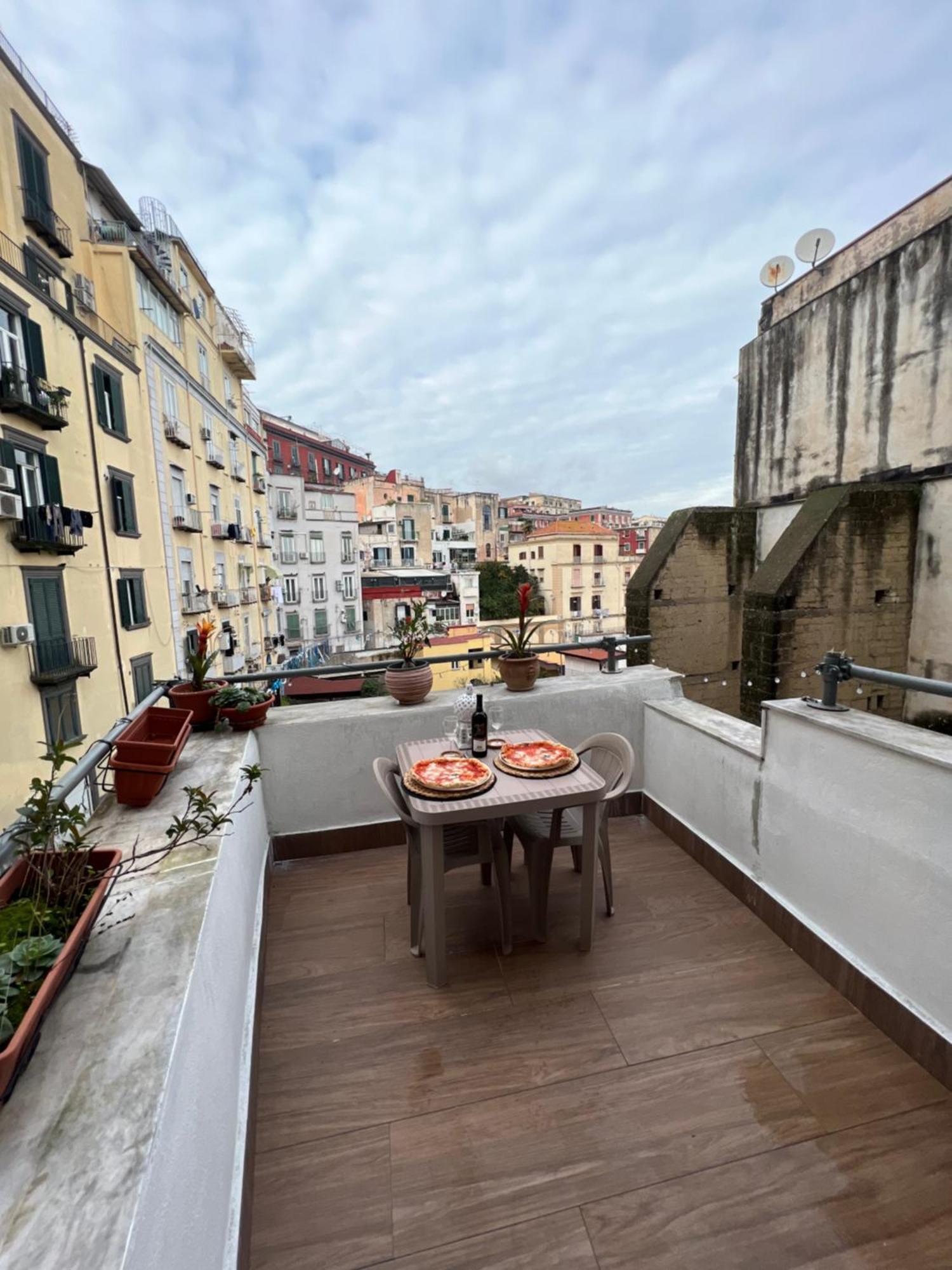 Apartamento La Casa Di Marty Nápoles Exterior foto